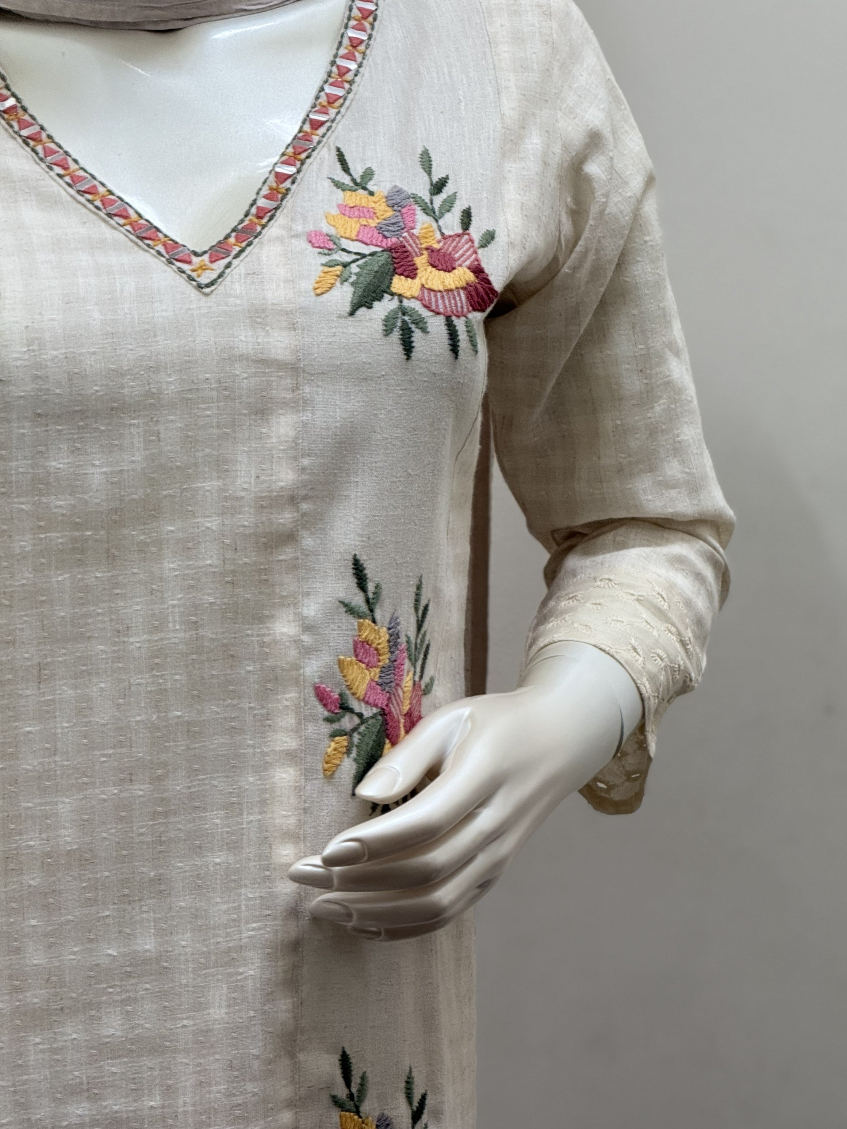 Ivory Floral Hand-work Linen Kurta Set for Women with Pants