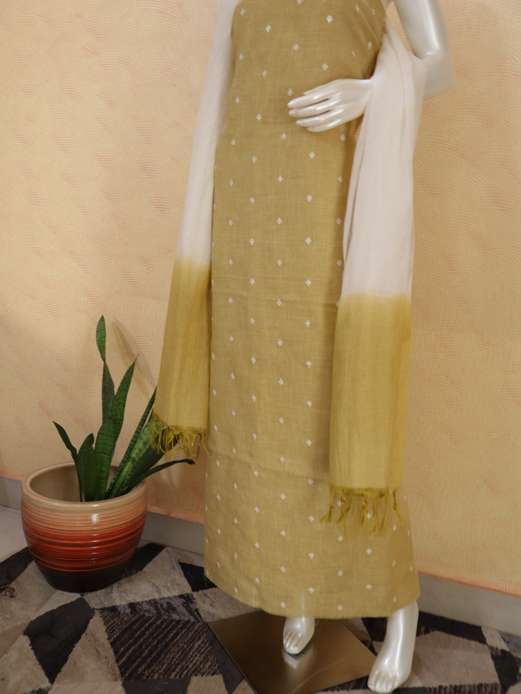 Linen Mustard yellow  Kurta Set with Delicate embroidered buttas