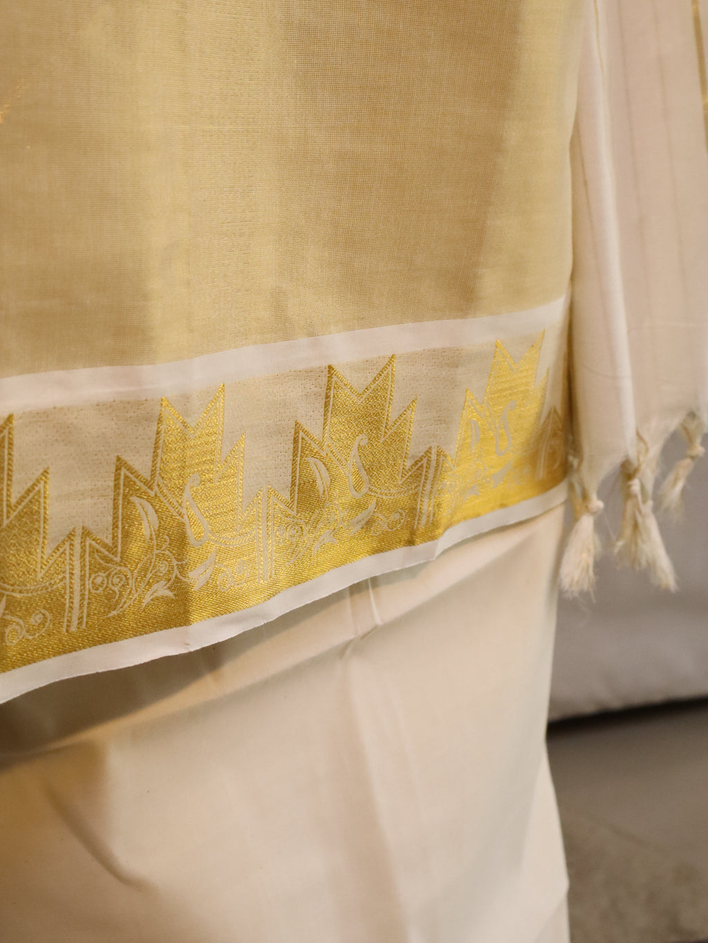 Aulera Onam edit : Off-White Tissue Silk Churidar Material with Cotton Dupatta & Bottom | 3-Piece Unstitched Suit Set