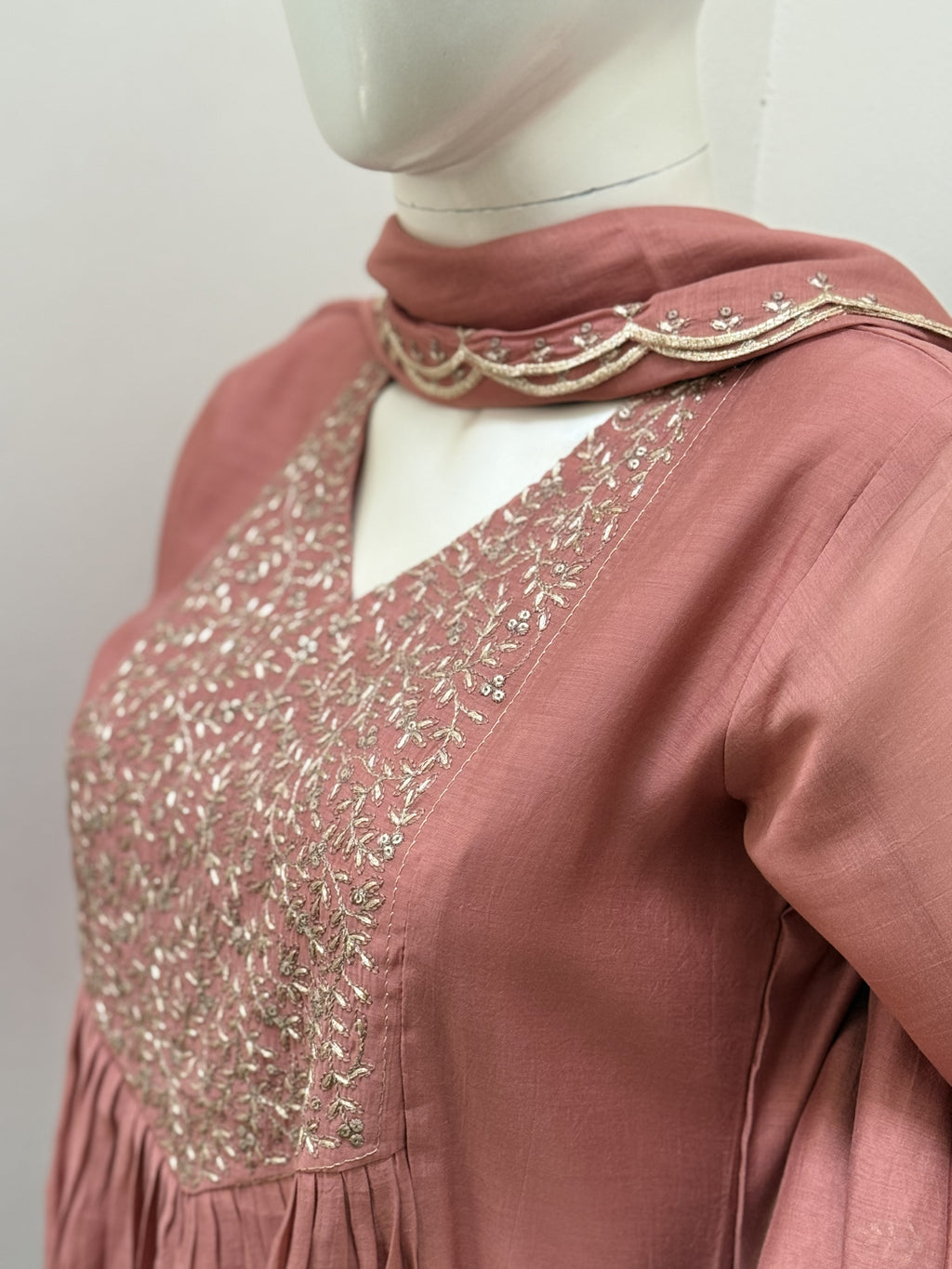 Dusty Rose Mul Chanderi Stitched 3-Piece Churidar Set